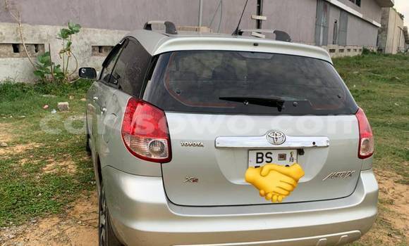 Acheter Occasion Voiture Toyota Matrix Autre à Cotonou, Benin Acheter Occasion Voiture Toyota Matrix Autre à Cotonou, Benin