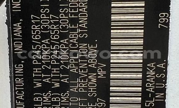 Sayi Na hannu Toyota Highlander White Mota in Cotonou a Benin Sayi Na hannu Toyota Highlander White Mota in Cotonou a Benin