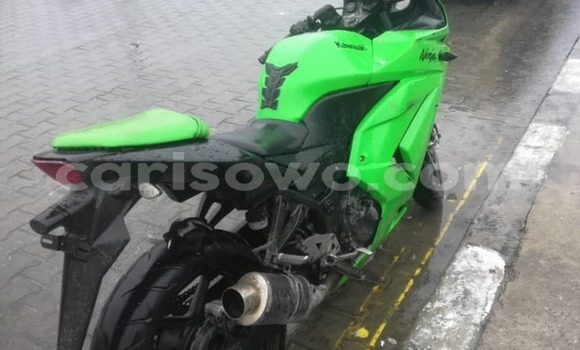 Acheter Occasion Moto Kawasaki Ninja Vert à Cotonou, Benin Acheter Occasion Moto Kawasaki Ninja Vert à Cotonou, Benin