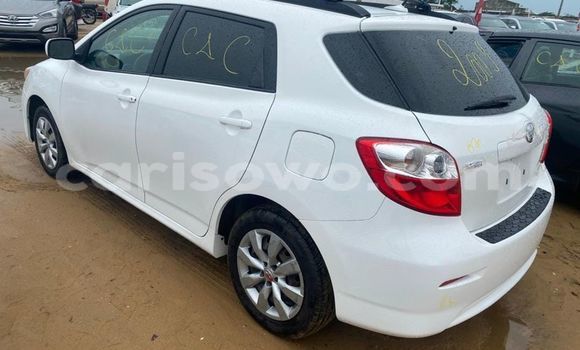 Buy Used Toyota Matrix White Car in Cotonou in Benign Buy Used Toyota Matrix White Car in Cotonou in Benign