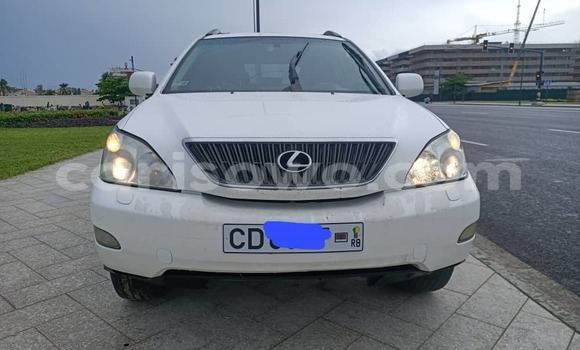 Acheter Occasion Voiture Lexus RX 330 Blanc à Cotonou, Benin Acheter Occasion Voiture Lexus RX 330 Blanc à Cotonou, Benin