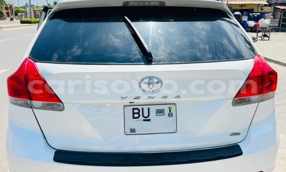 Buy Used Toyota Venza White Car in Cotonou in Benign Buy Used Toyota Venza White Car in Cotonou in Benign