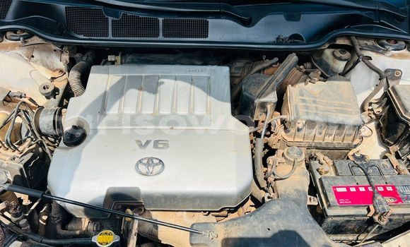 Buy Used Toyota Venza White Car in Cotonou in Benign Buy Used Toyota Venza White Car in Cotonou in Benign