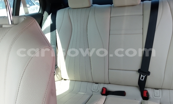 Acheter Occasion Voiture Mercedes-Benz E-Classe Blanc à Cotonou, Benin Acheter Occasion Voiture Mercedes-Benz E-Classe Blanc à Cotonou, Benin