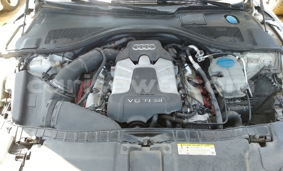 Ra Imported Audi A7 funfun Ọkọ̀ in Cotonou ni Benin Ra Imported Audi A7 funfun Ọkọ̀ in Cotonou ni Benin