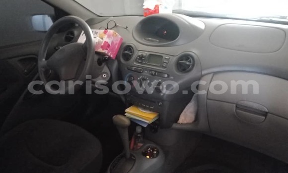 Ra Àlòkù Toyota Yaris Silver Ọkọ̀ in Cotonou ni Benin Ra Àlòkù Toyota Yaris Silver Ọkọ̀ in Cotonou ni Benin