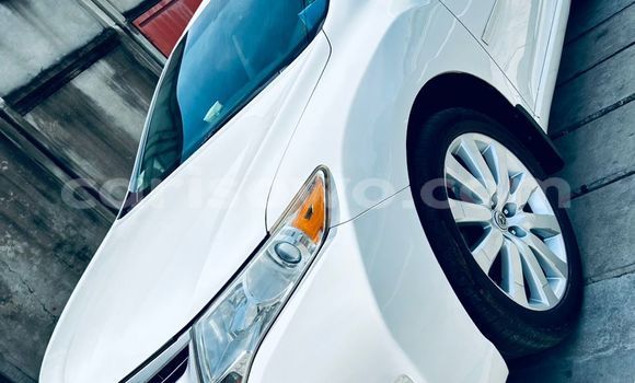 Acheter Occasion Voiture Toyota Venza Blanc à Cotonou, Benin Acheter Occasion Voiture Toyota Venza Blanc à Cotonou, Benin