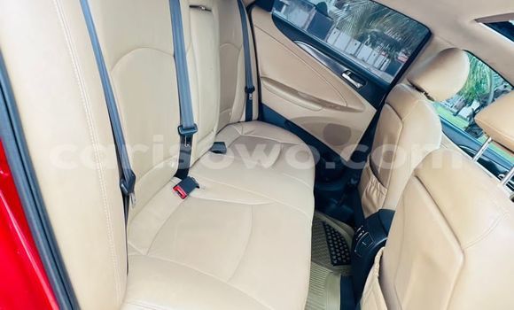 Acheter Occasion Voiture Hyundai Sonata Rouge à Cotonou, Benin Acheter Occasion Voiture Hyundai Sonata Rouge à Cotonou, Benin