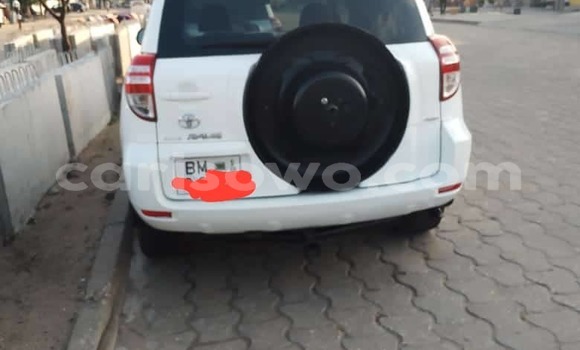 Acheter Occasion Voiture Toyota RAV4 Blanc à Cotonou, Benin Acheter Occasion Voiture Toyota RAV4 Blanc à Cotonou, Benin