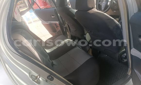 Ra Àlòkù Toyota Yaris Silver Ọkọ̀ in Cotonou ni Benin Ra Àlòkù Toyota Yaris Silver Ọkọ̀ in Cotonou ni Benin