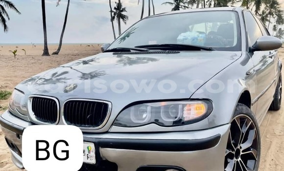 Acheter Occasion Voiture BMW 3–Series Gris à Cotonou, Benin