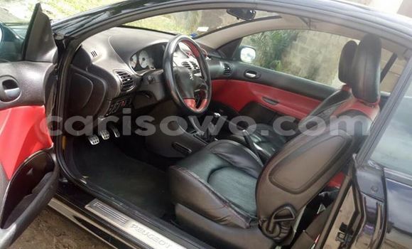 Acheter Occasion Voiture Peugeot 206 Noir à Cotonou, Benin Acheter Occasion Voiture Peugeot 206 Noir à Cotonou, Benin