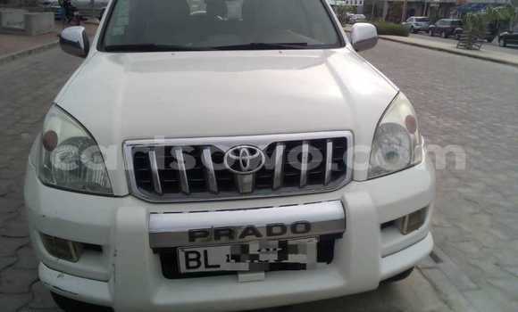 Ra Àlòkù Toyota Prado funfun Ọkọ̀ in Cotonou ni Benin Ra Àlòkù Toyota Prado funfun Ọkọ̀ in Cotonou ni Benin