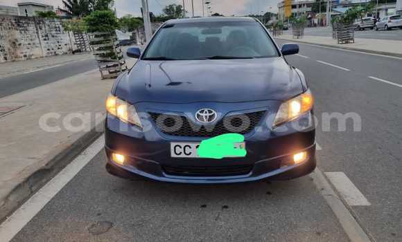 Ra Àlòkù Toyota Camry Blue Ọkọ̀ in Cotonou ni Benin