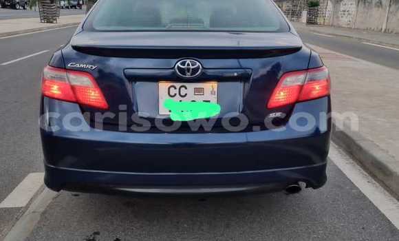 Sayi Na hannu Toyota Camry Blue Mota in Cotonou a Benin Sayi Na hannu Toyota Camry Blue Mota in Cotonou a Benin