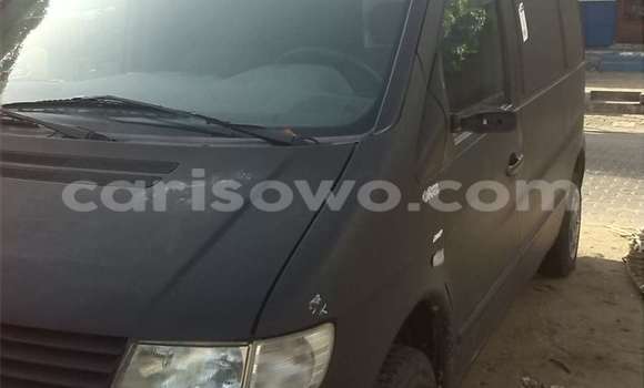 Buy Used Mercedes-Benz 190 Green Car in Cotonou in Benign Buy Used Mercedes-Benz 190 Green Car in Cotonou in Benign