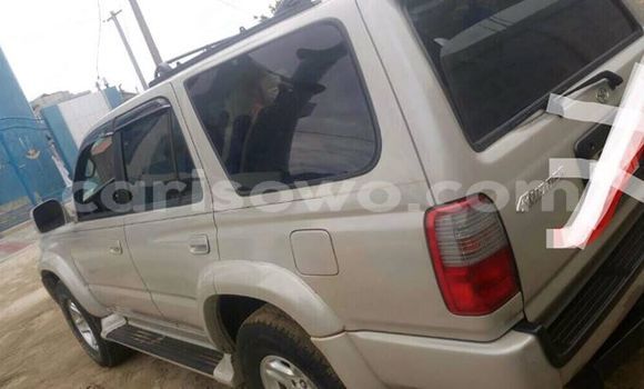 Acheter Occasion Voiture Toyota 4Runner Gris à Cotonou au Benin Acheter Occasion Voiture Toyota 4Runner Gris à Cotonou au Benin