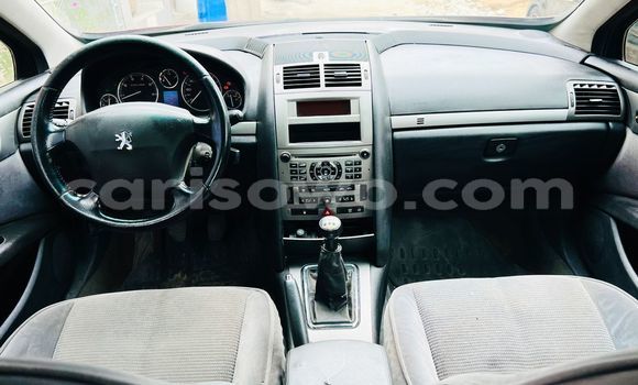 Sayi Na hannu Peugeot 407 Red Mota in Cotonou a Benin Sayi Na hannu Peugeot 407 Red Mota in Cotonou a Benin