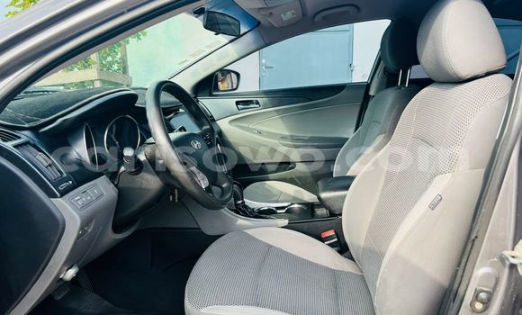 Sayi Na hannu Hyundai Sonata Azurfa Mota in Cotonou a Benin Sayi Na hannu Hyundai Sonata Azurfa Mota in Cotonou a Benin