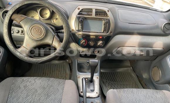 Ra Àlòkù Toyota RAV4 Silver Ọkọ̀ in Cotonou ni Benin Ra Àlòkù Toyota RAV4 Silver Ọkọ̀ in Cotonou ni Benin