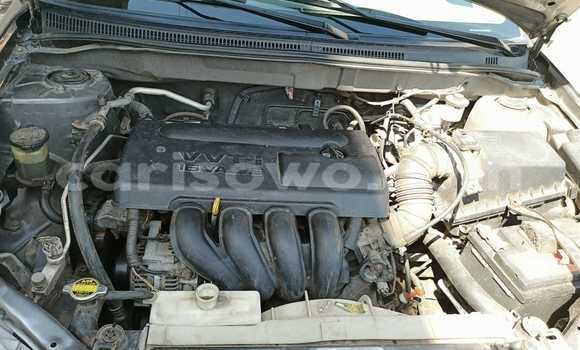 Sayi Na hannu Toyota Corolla Azurfa Mota in Cotonou a Benin Sayi Na hannu Toyota Corolla Azurfa Mota in Cotonou a Benin