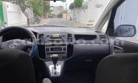 Ra Àlòkù Toyota Corolla Verso Alawọ ewe Ọkọ̀ in Cotonou ni Benin Ra Àlòkù Toyota Corolla Verso Alawọ ewe Ọkọ̀ in Cotonou ni Benin