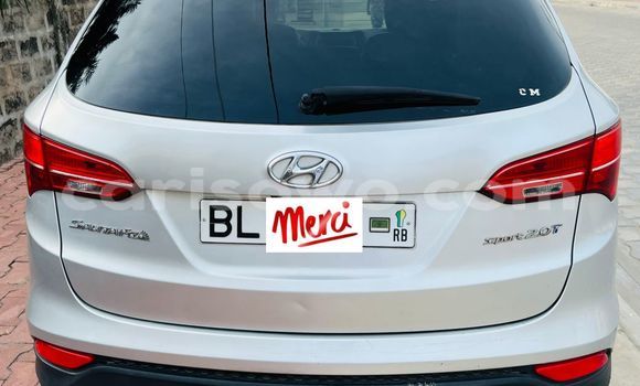 Sayi Na hannu Hyundai Santa Fe White Mota in Cotonou a Benin Sayi Na hannu Hyundai Santa Fe White Mota in Cotonou a Benin