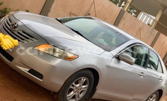 Sayi Na hannu Toyota Camry Azurfa Mota in Cotonou a Benin Sayi Na hannu Toyota Camry Azurfa Mota in Cotonou a Benin