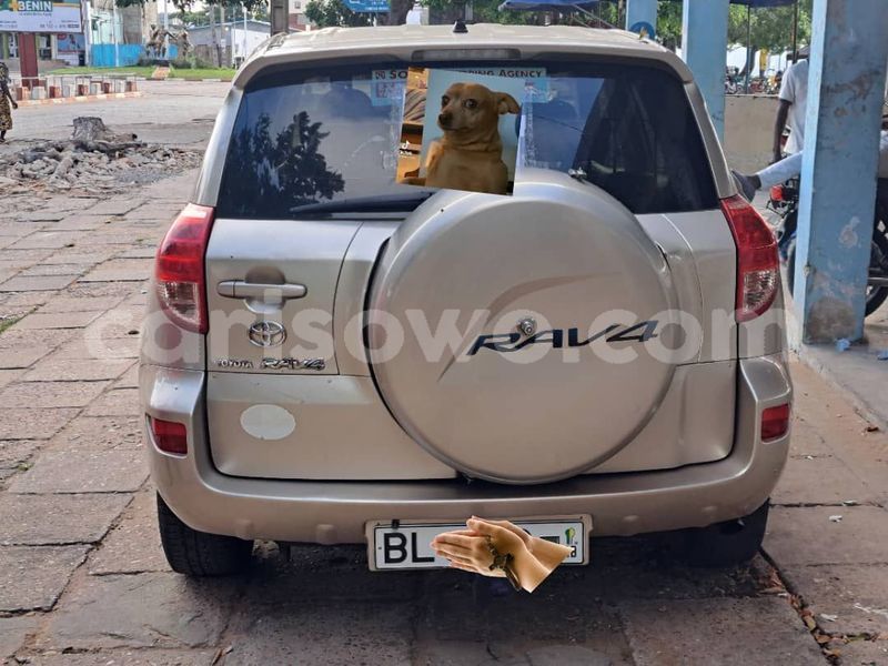Big with watermark toyota rav4 benin cotonou 16892