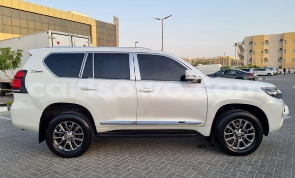 Acheter Occasion Voiture Toyota Prado Blanc à Abomey, Benin Acheter Occasion Voiture Toyota Prado Blanc à Abomey, Benin