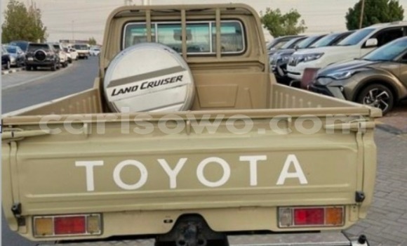 Acheter Occasion Voiture Toyota Pickup Beige à Adjohoun, Ouême Acheter Occasion Voiture Toyota Pickup Beige à Adjohoun, Ouême