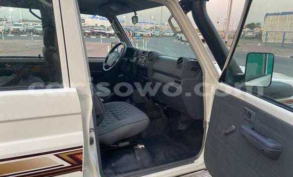 Acheter Occasion Voiture Toyota Pickup Beige à Adjohoun, Ouême Acheter Occasion Voiture Toyota Pickup Beige à Adjohoun, Ouême