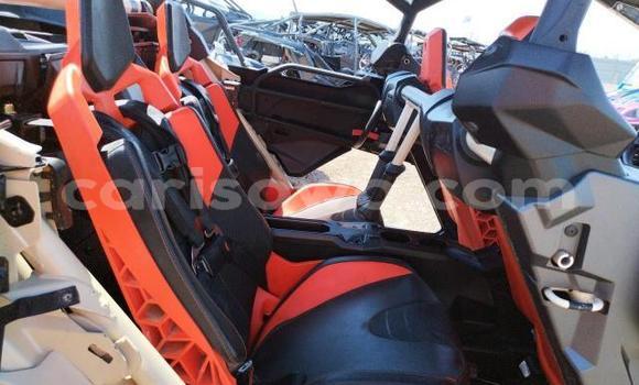 Acheter Occasion Moto Can-am/ Brp Maverick Noir à Cotonou, Benin Acheter Occasion Moto Can-am/ Brp Maverick Noir à Cotonou, Benin