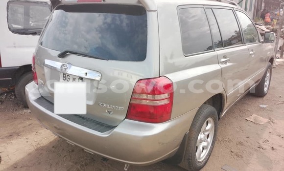 Ra Àlòkù Toyota Highlander Silver Ọkọ̀ in Cotonou ni Benin Ra Àlòkù Toyota Highlander Silver Ọkọ̀ in Cotonou ni Benin