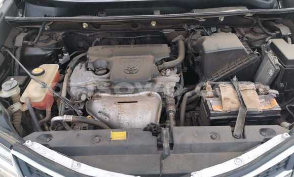 Sayi Na hannu Toyota RAV4 White Mota in Cotonou a Benin Sayi Na hannu Toyota RAV4 White Mota in Cotonou a Benin