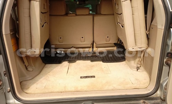 Sayi Na hannu Lexus GX Azurfa Mota in Cotonou a Benin Sayi Na hannu Lexus GX Azurfa Mota in Cotonou a Benin