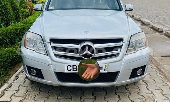 Buy Used Mercedes-Benz GLK–Class Silver Car in Cotonou in Benign