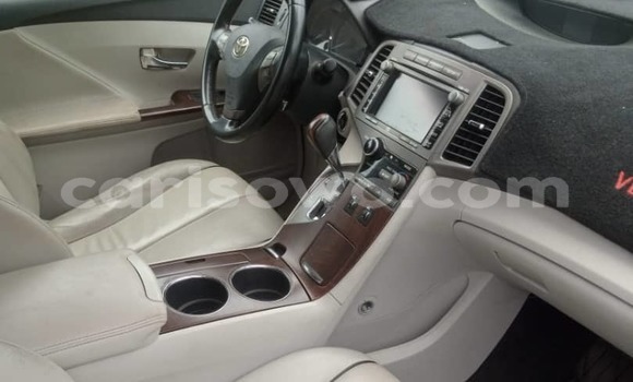 Ra Àlòkù Toyota Venza Brown Ọkọ̀ in Cotonou ni Benin Ra Àlòkù Toyota Venza Brown Ọkọ̀ in Cotonou ni Benin