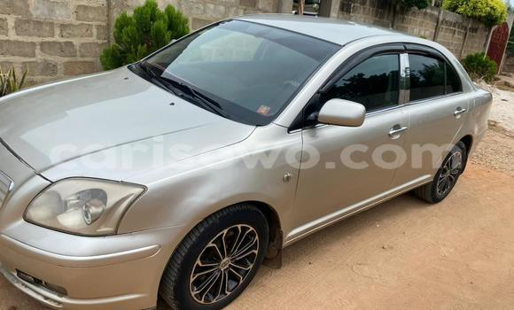 Ra Àlòkù Toyota Avensis Silver Ọkọ̀ in Cotonou ni Benin Ra Àlòkù Toyota Avensis Silver Ọkọ̀ in Cotonou ni Benin