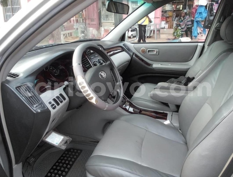 Big with watermark toyota highlander benin porto novo 16964
