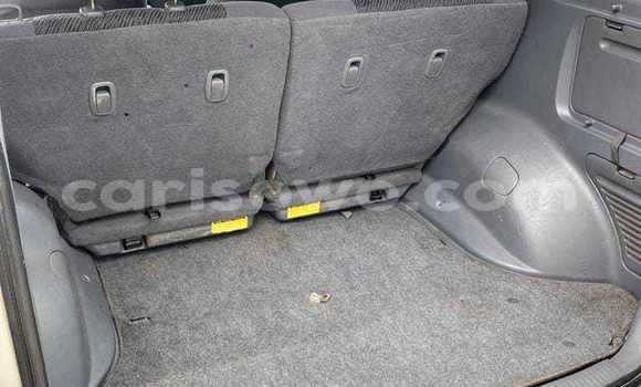 Acheter Occasion Voiture Toyota RAV4 Gris à Cotonou, Benin Acheter Occasion Voiture Toyota RAV4 Gris à Cotonou, Benin