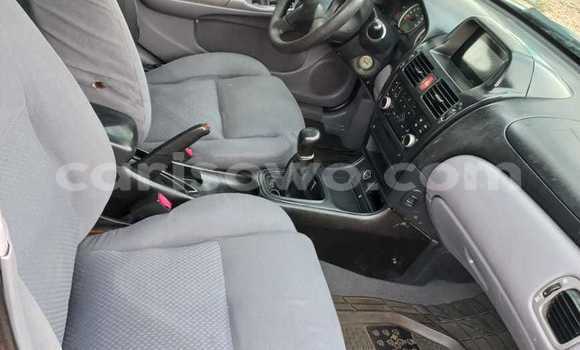 Sayi Na hannu Nissan Almera Blue Mota in Cotonou a Benin Sayi Na hannu Nissan Almera Blue Mota in Cotonou a Benin