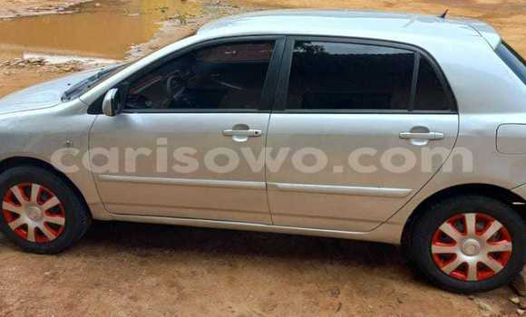 Ra Àlòkù Toyota Corolla Silver Ọkọ̀ in Cotonou ni Benin Ra Àlòkù Toyota Corolla Silver Ọkọ̀ in Cotonou ni Benin