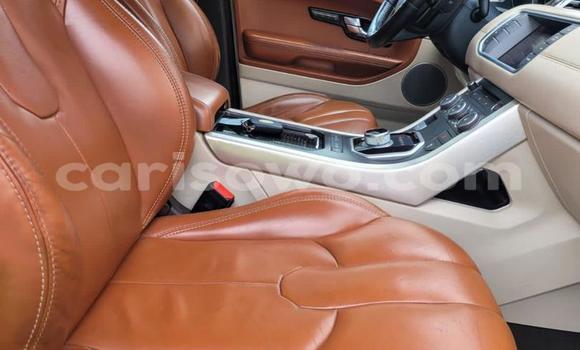 Acheter Occasion Voiture Land Rover Range Rover Evoque Blanc à Cotonou, Benin Acheter Occasion Voiture Land Rover Range Rover Evoque Blanc à Cotonou, Benin