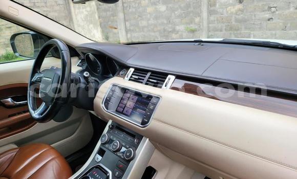Acheter Occasion Voiture Land Rover Range Rover Evoque Blanc à Cotonou, Benin Acheter Occasion Voiture Land Rover Range Rover Evoque Blanc à Cotonou, Benin