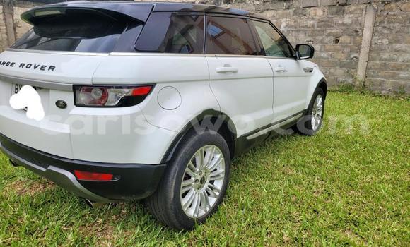 Acheter Occasion Voiture Land Rover Range Rover Evoque Blanc à Cotonou, Benin Acheter Occasion Voiture Land Rover Range Rover Evoque Blanc à Cotonou, Benin
