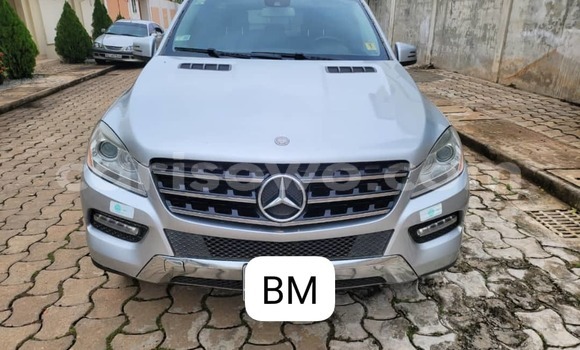 Sayi Na hannu Mercedes-Benz ML–Class M Mota in Cotonou a Benin Sayi Na hannu Mercedes-Benz ML–Class M Mota in Cotonou a Benin