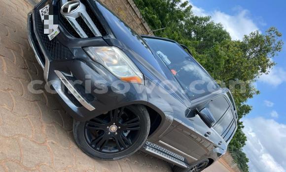 Sayi Na hannu Mercedes-Benz GLK–Class Black Mota in Cotonou a Benin Sayi Na hannu Mercedes-Benz GLK–Class Black Mota in Cotonou a Benin