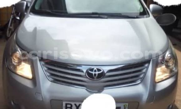 Buy Used Toyota Avensis Silver Car in Porto Novo in Benign