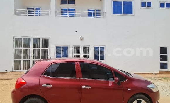 Ra Àlòkù Toyota Auris Red Ọkọ̀ in Cotonou ni Benin Ra Àlòkù Toyota Auris Red Ọkọ̀ in Cotonou ni Benin
